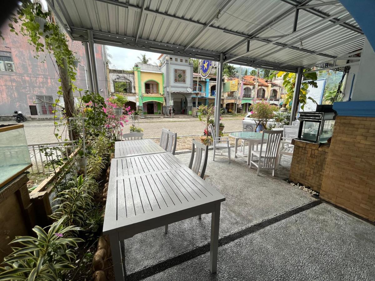Oseania Hostel Senggigi Extérieur photo